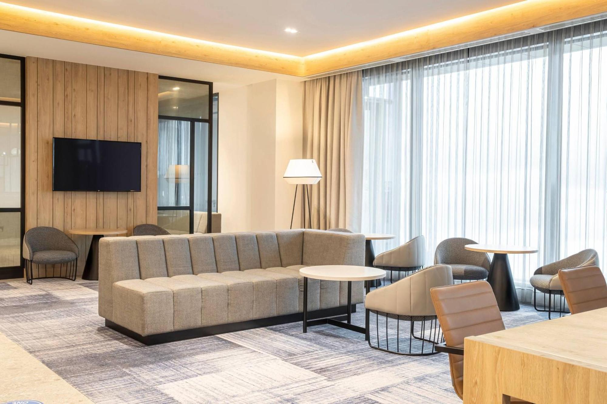 Courtyard By Marriott Inverness Airport Luaran gambar